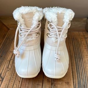 Beautiful sperry boots